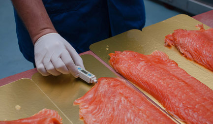 Take control of your smoked salmon production